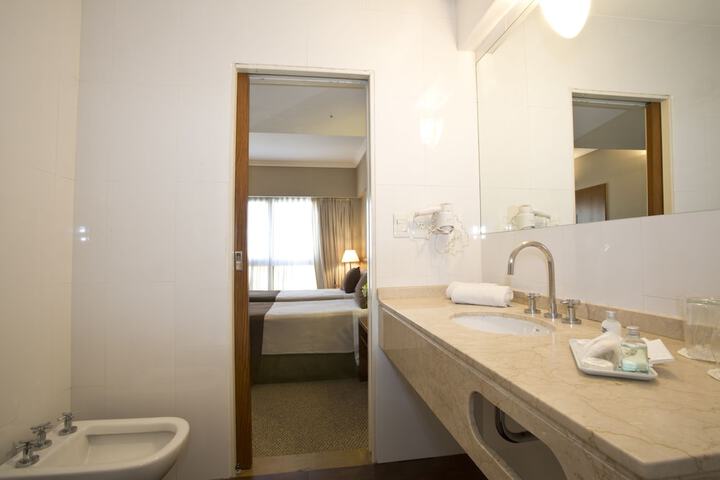 Clean Restrooms