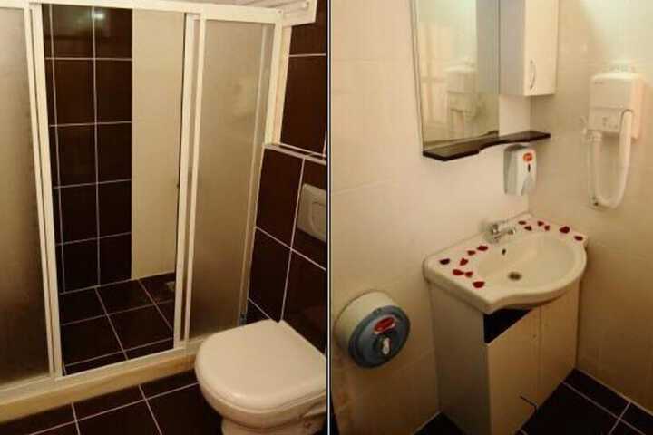 Room 32 of 71
