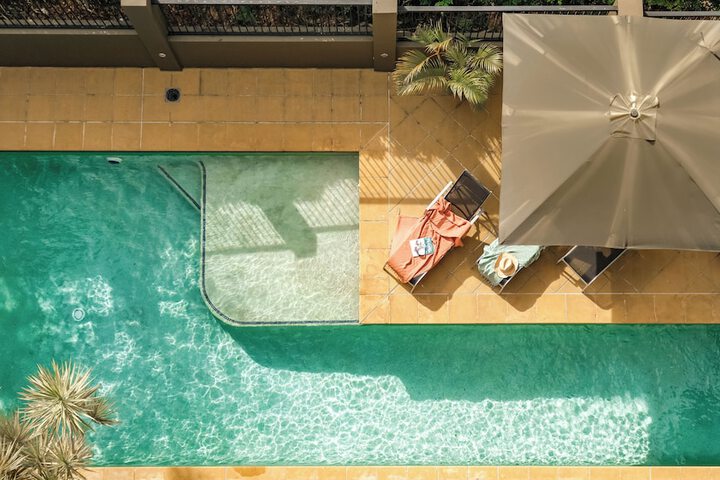 Pool 93 of 132