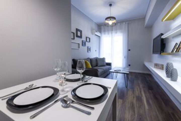 Room 15 of 32