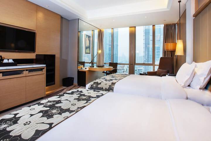 Room 40 of 64