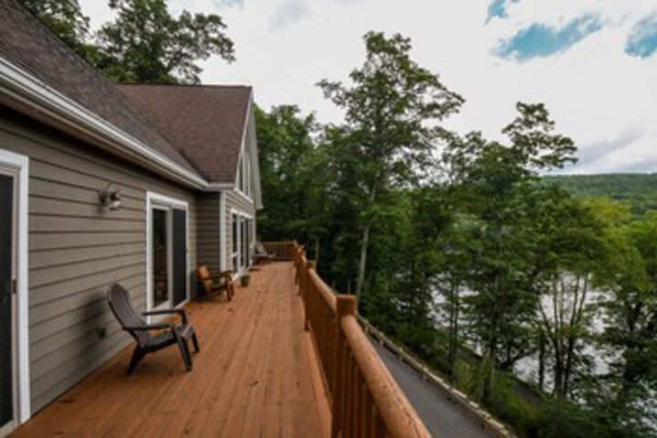 Terrace/Patio 3 of 24