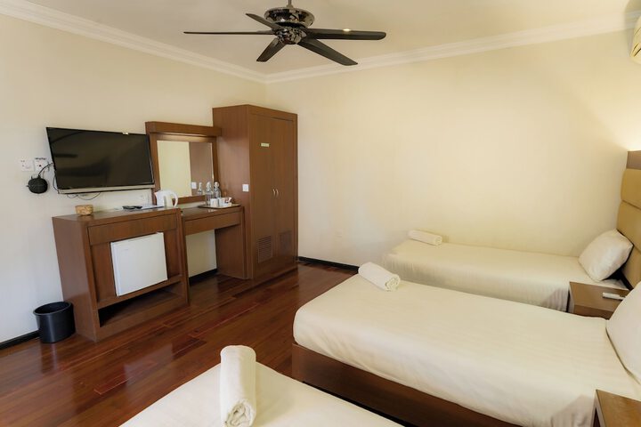 Room 17 of 23