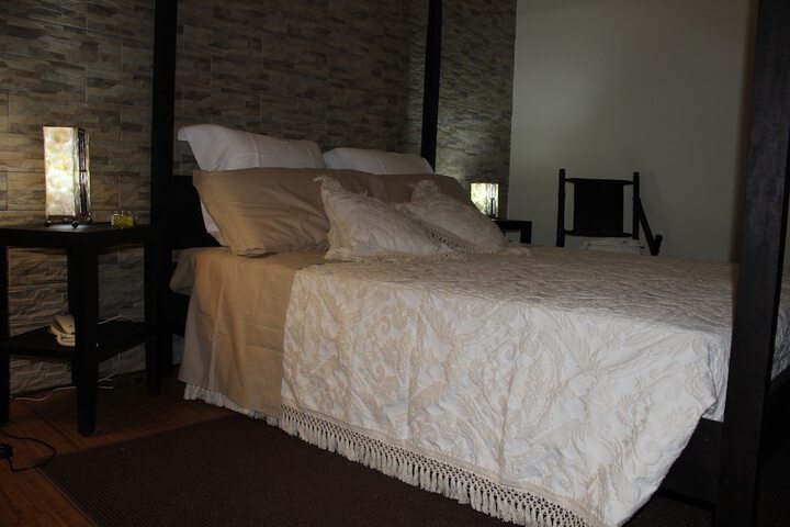 Room 2 of 53