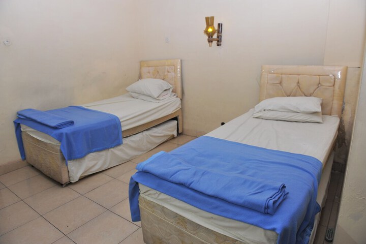 Room 3 of 6