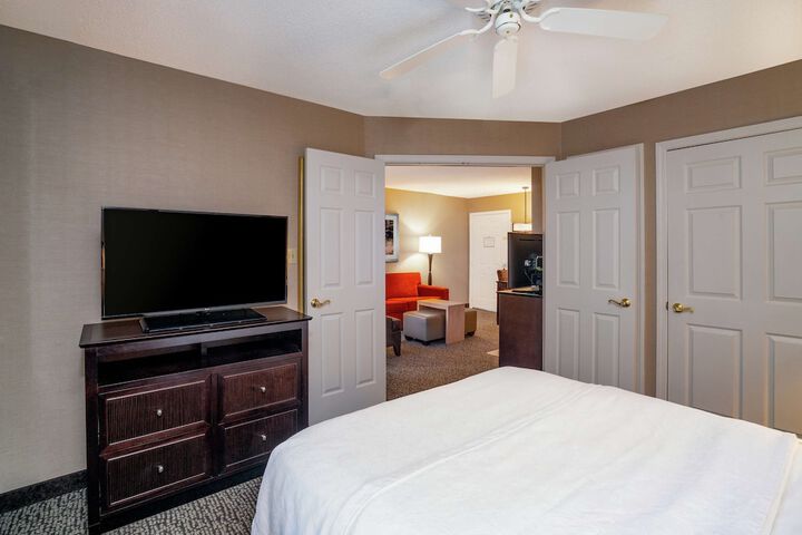 1 King Bed 1 Bedroom Suite (8 of 42)