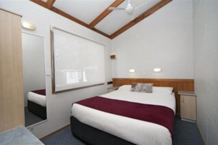 Room 110 of 129
