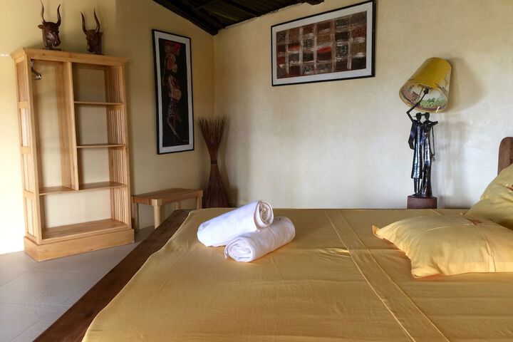 Room 6 of 34
