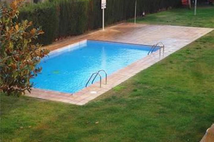 Pool 20 of 22