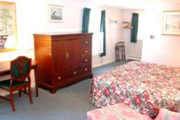 Craigville Beach Inn