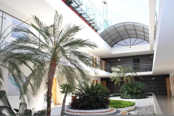 Ballroom/Hall 56 of 65