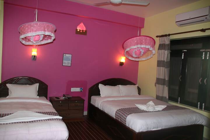 Room 15 of 41