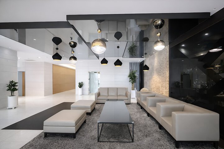 Guest Lobby