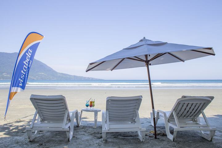 Beach 86 of 108