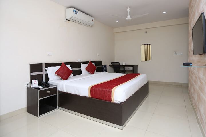 Room 16 of 21