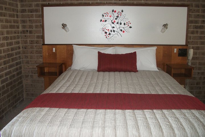 Room 5 of 50