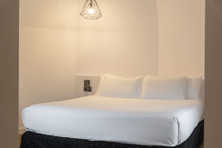 Room 25 of 88