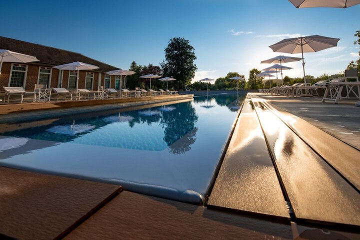 Pool 19 of 47