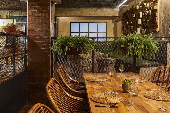Dining Photos