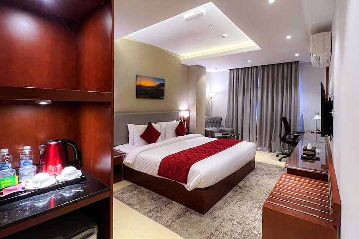 Room 26 of 83