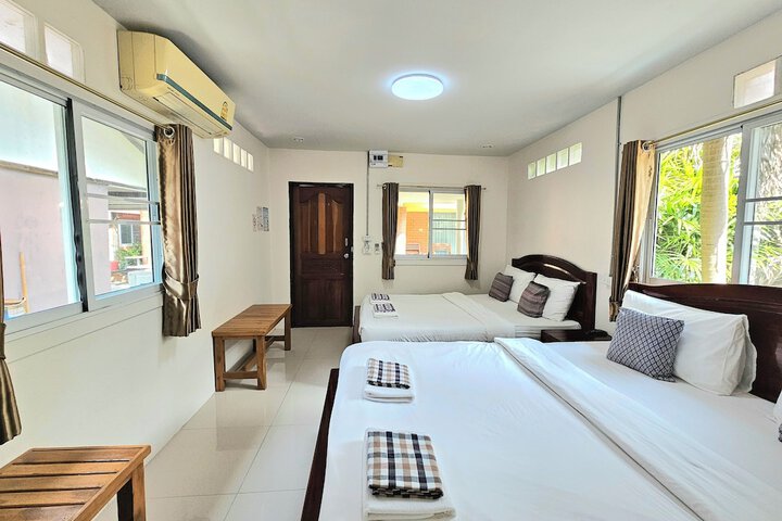 Room 50 of 92