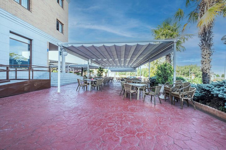 Terrace/Patio 33 of 97