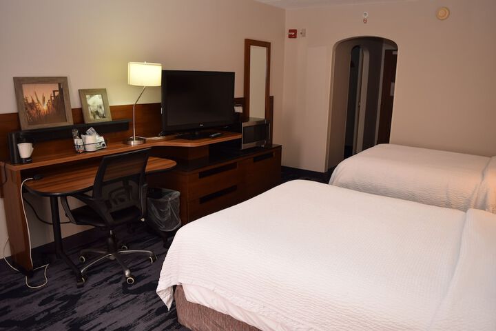 Room 9 of 30