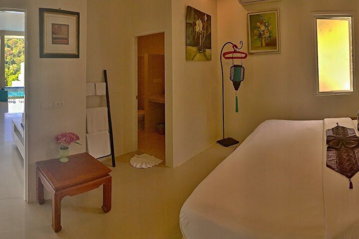 Room 16 of 96
