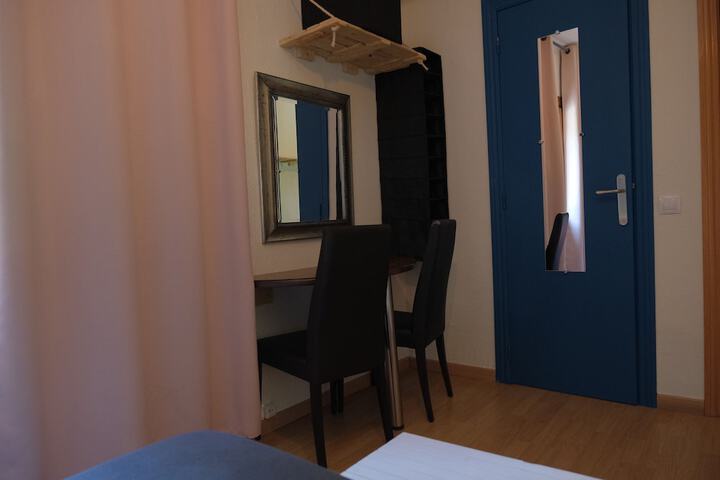 Room 16 of 58