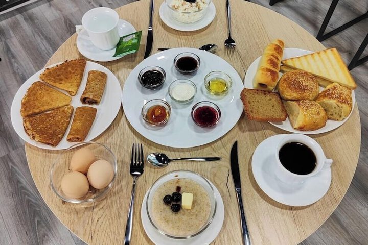 Breakfast/Coffee Service 20 of 23