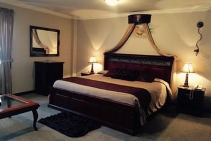 Room 16 of 31