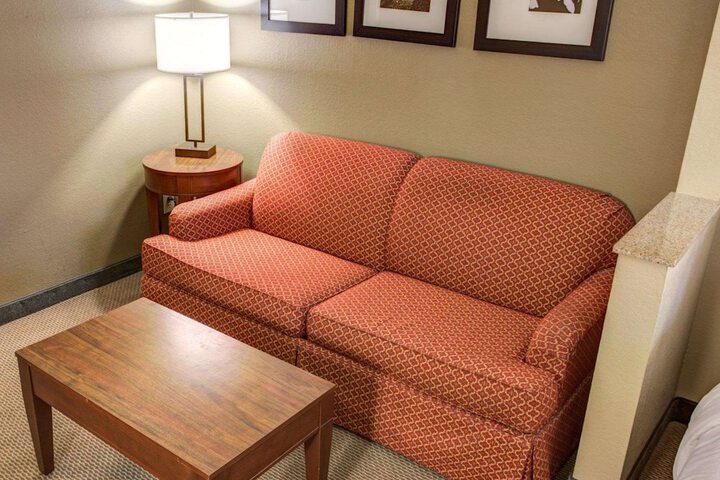 2 Queen Beds Suite (5 of 10)