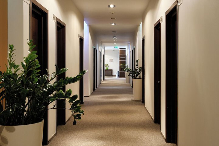 Ballroom/Hall 53 of 61