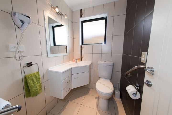 Room 7 of 20