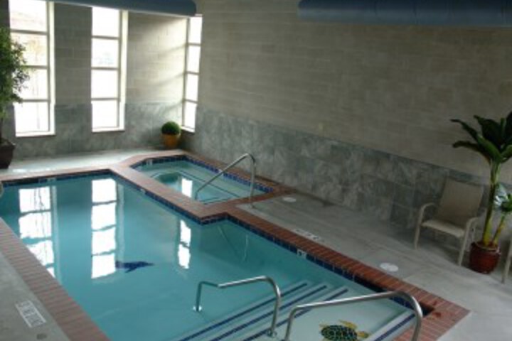 Pool 51 of 68