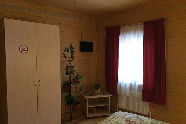 Room 5 of 46