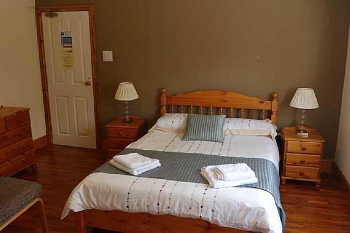 Room 11 of 35