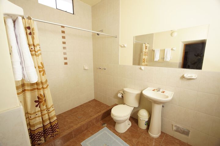 Room 16 of 26