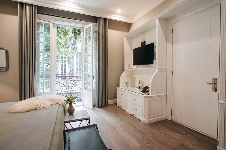 Room 45 of 110