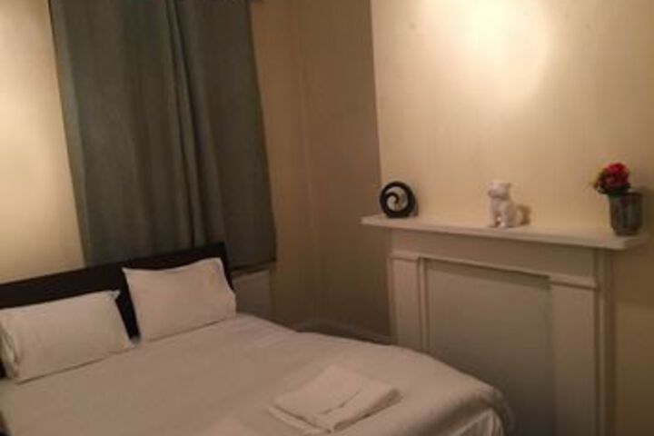 Room 7 of 47