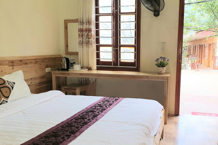 Room 4 of 31