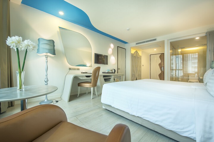 Room 14 of 81