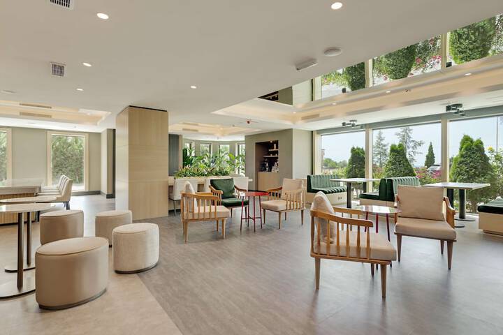 Lobby Photos