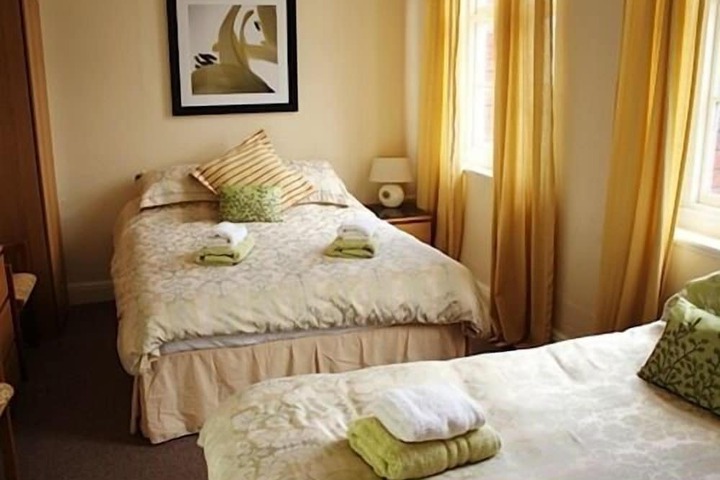 Room 3 of 13