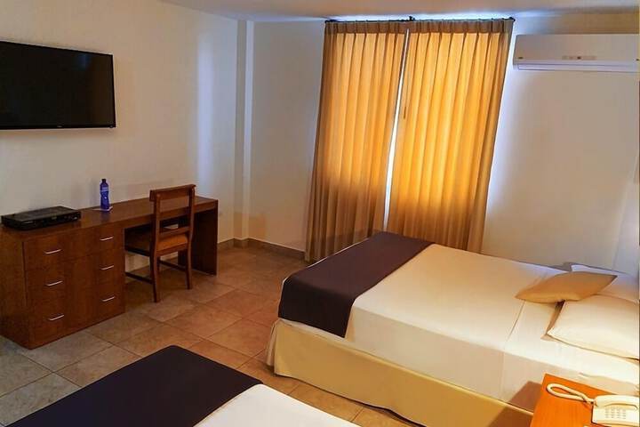 Room 6 of 24