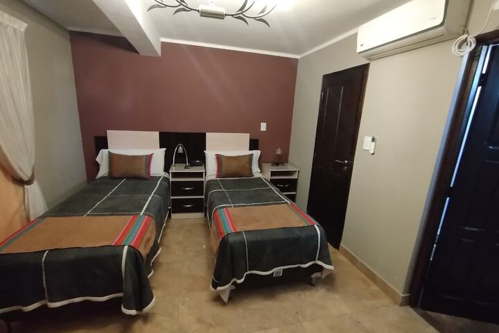Room 21 of 50