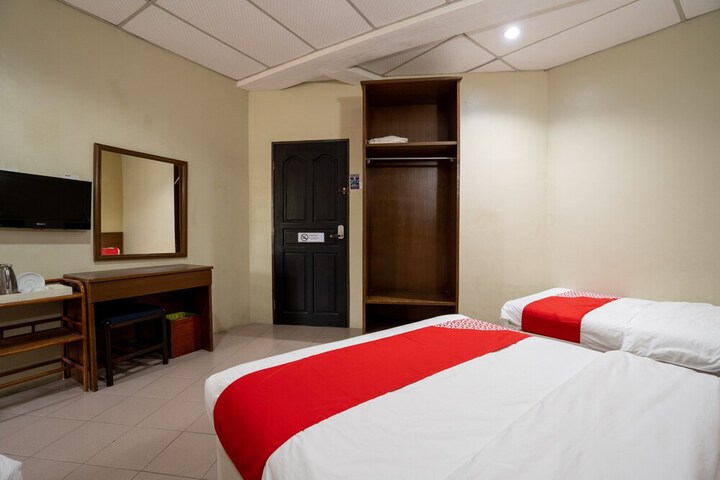 Room 19 of 31