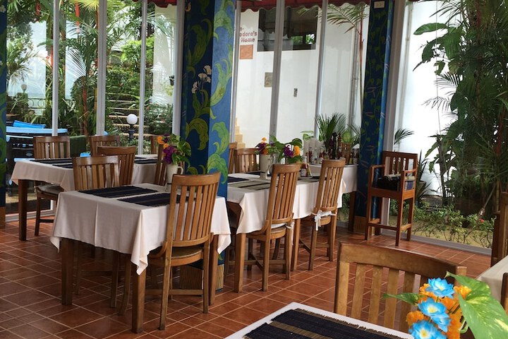 Dining 107 of 125