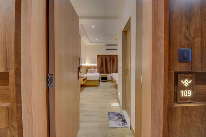 Room 19 of 49
