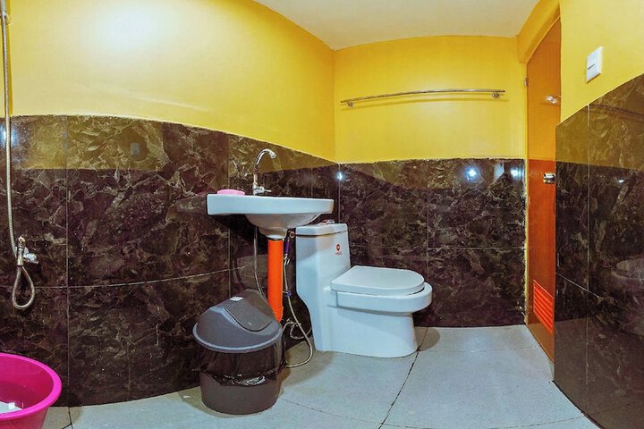 Room 20 of 28